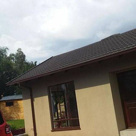 Midrand Bed And Breakfast Exteriör bild